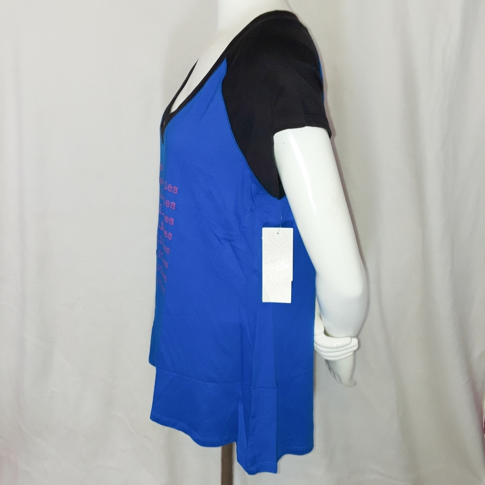 Pink Lotus Black & Blue Endless Possibilities Tee Shirt - Picture 3 of 6